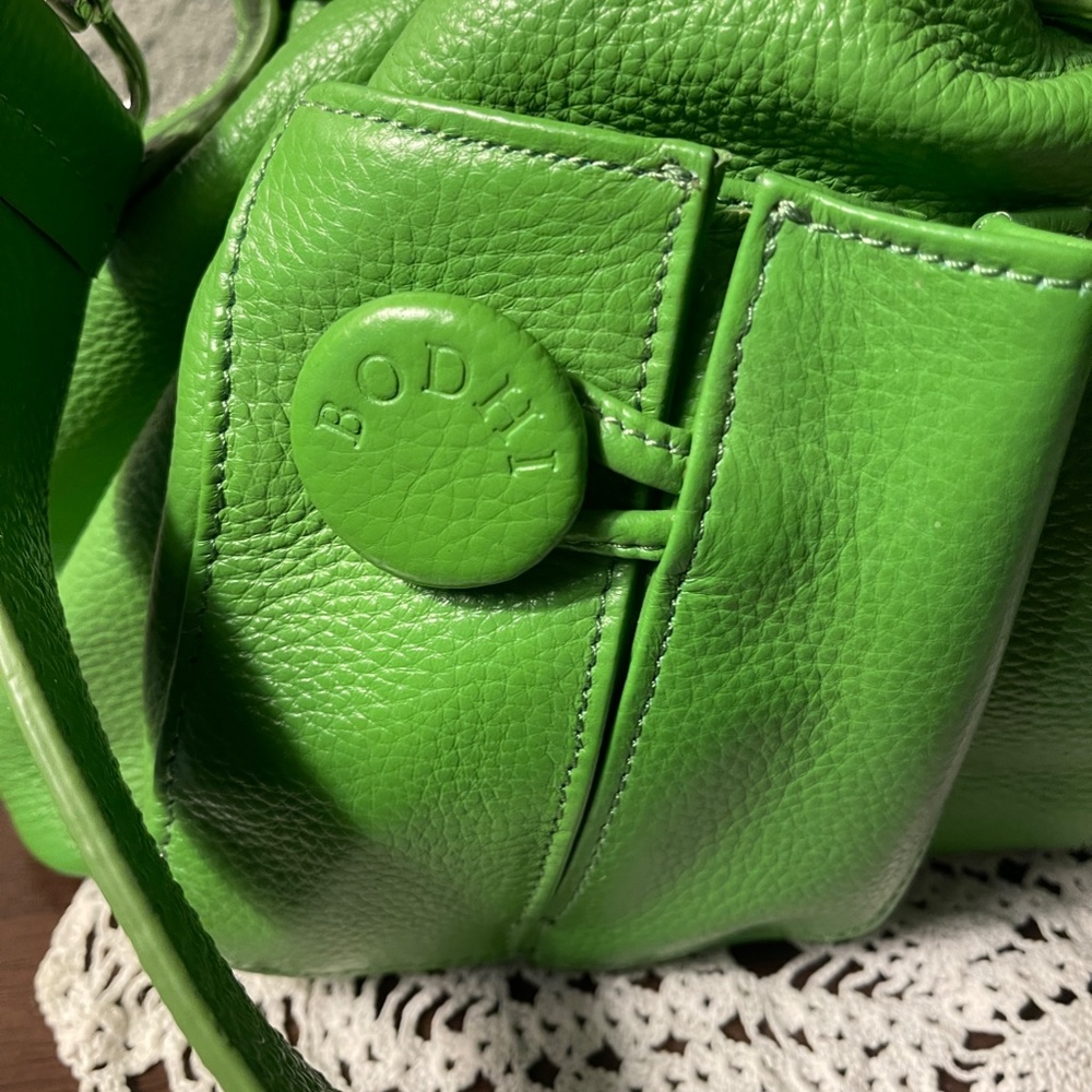 Large Bohdi Hobo Bag - Picture 2 of 4